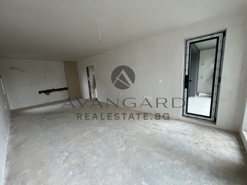 En venta  1 dormitorio Plovdiv , Ostromila , 110 metros cuadrados | 77460978 - imagen [2]