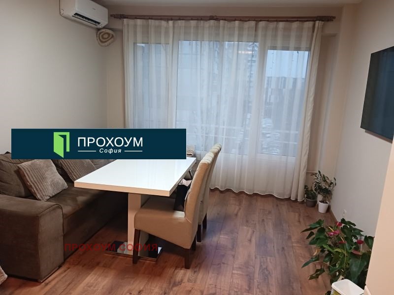 Продава 2-СТАЕН, гр. София, Люлин 4, снимка 2 - Апартаменти - 53633937