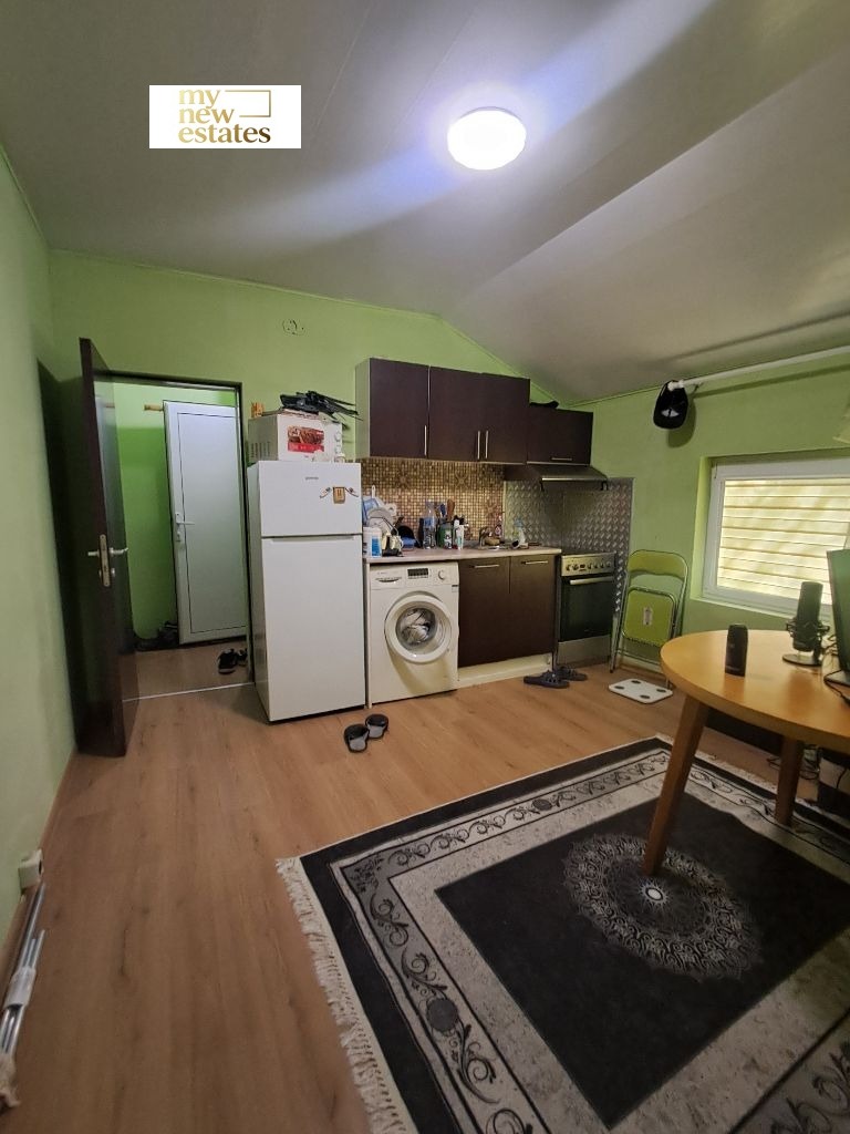Продава 2-СТАЕН, гр. София, Света Троица, снимка 2 - Апартаменти - 55879684