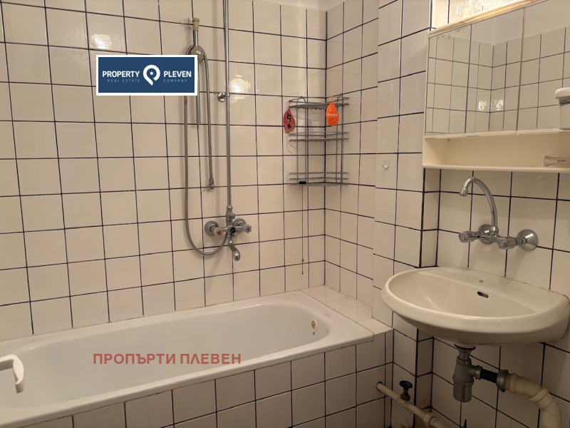 Продава 3-СТАЕН, гр. Плевен, Широк център, снимка 9 - Апартаменти - 52652821