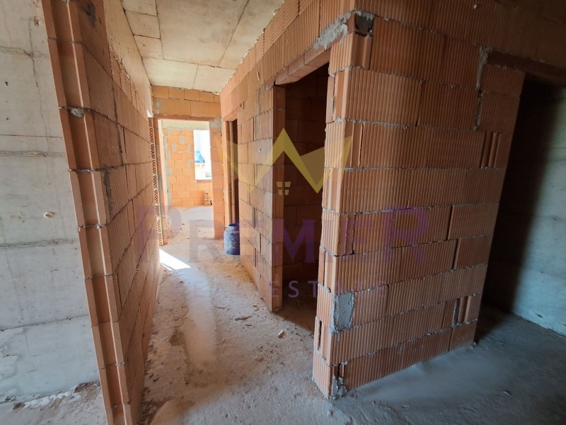 Продава 4-СТАЕН, гр. Варна, Изгрев, снимка 4 - Апартаменти - 53340371