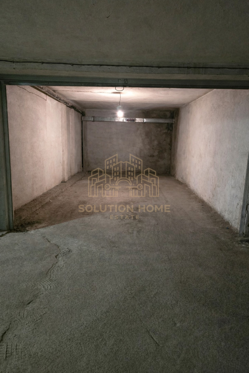 Продава ГАРАЖ, ПАРКОМЯСТО, гр. София, Иван Вазов, снимка 3 - Гаражи и паркоместа - 53430364