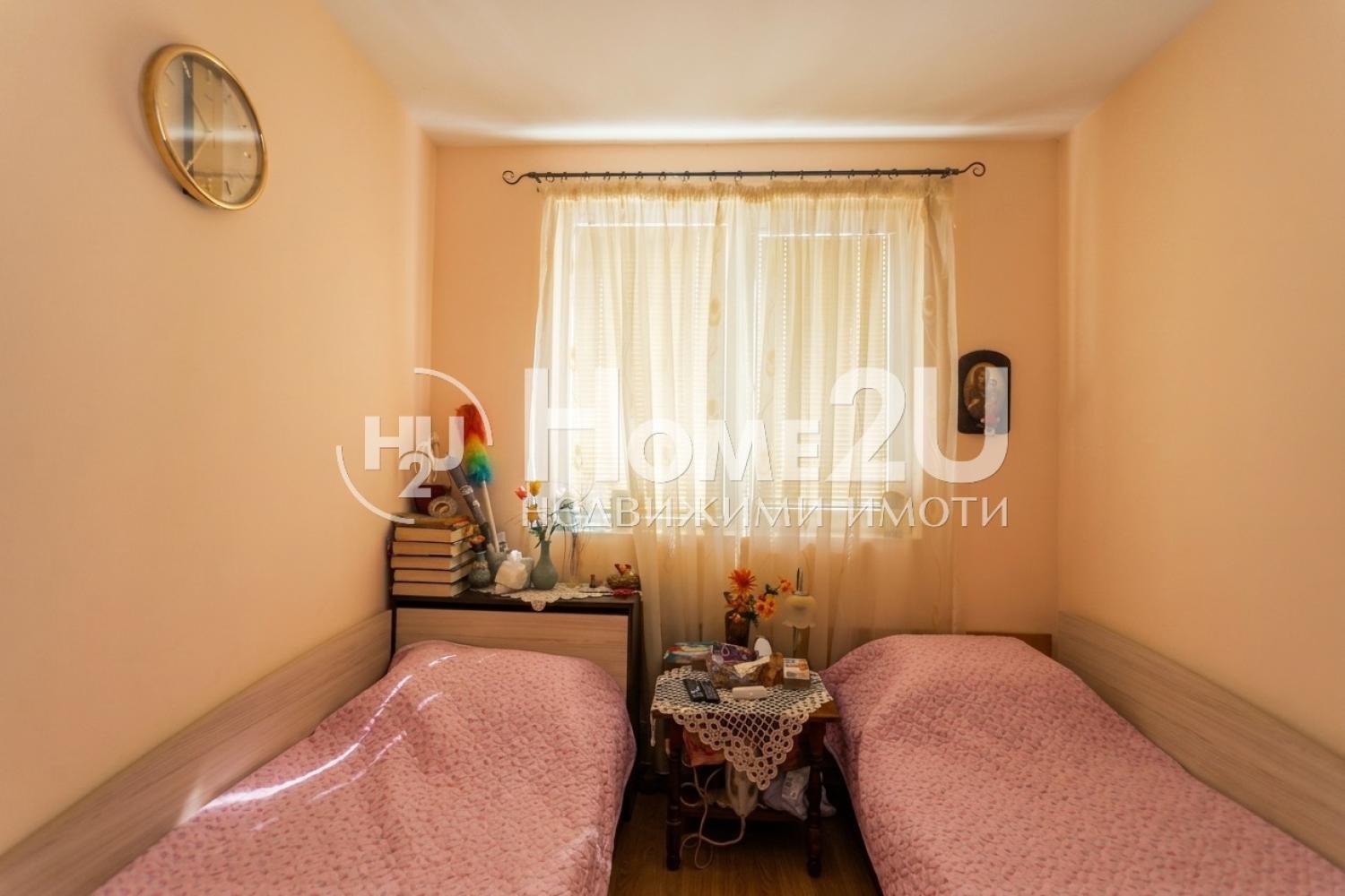 Продава 2-СТАЕН, гр. Варна, Център
