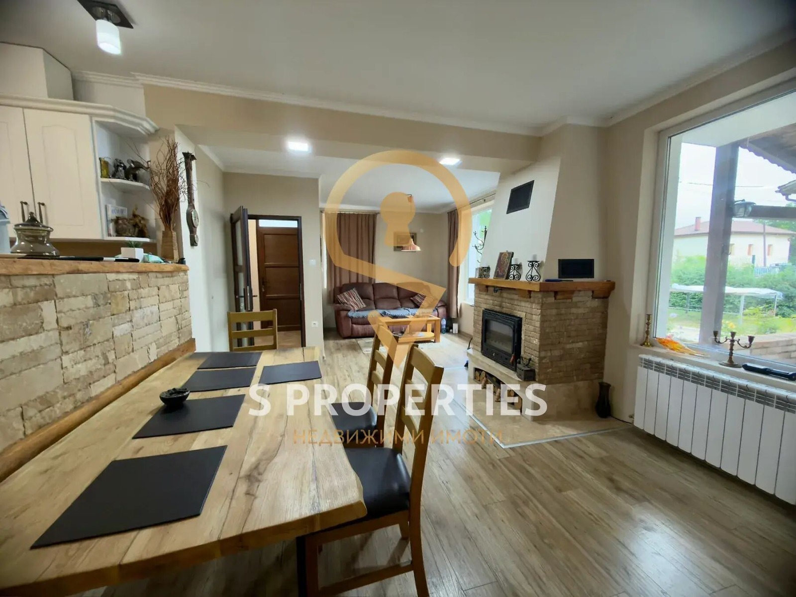 Продава КЪЩА, с. Куманово, област Варна, снимка 5 - Къщи - 55399196