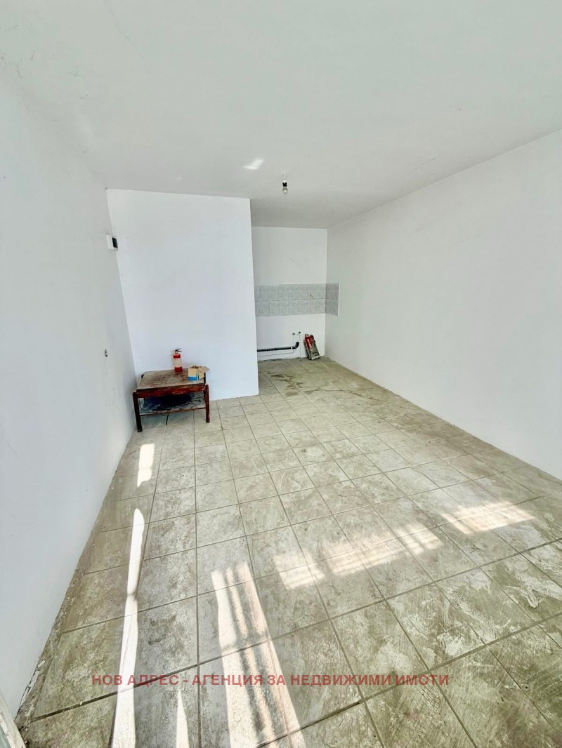 Продава МАГАЗИН в град Търговище, Запад 3 - 36 кв.м / 40 903.35 € » 80 000 лв., НОВ АДРЕС - АГЕНЦИЯ ЗА НЕДВИЖИМИ ИМОТИ