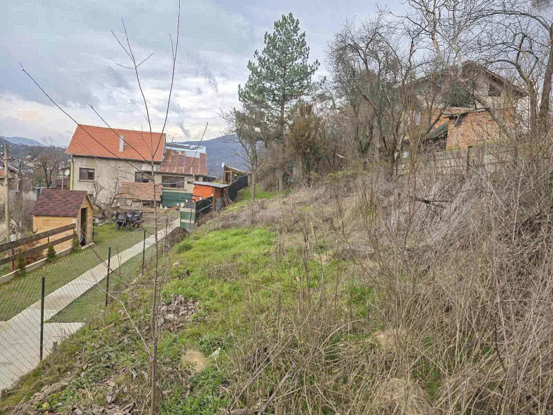 Продава ПАРЦЕЛ в област София, гр. Своге - 650 кв.м / 13 000 € » 25 425.79 лв., СЕВЪН ЕСТЕЙТ
