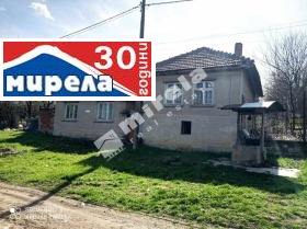 Продажба на имоти в с. Джулюница, област Велико Търново - изображение 9 