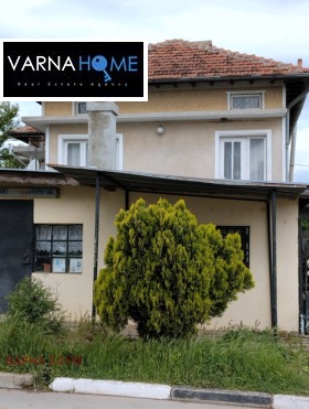 Talo Dobroplodno, Varnan alue