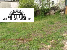 Продажба на имоти в с. Горна Василица, област София - изображение 16 