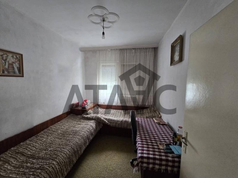 En venta  2 dormitorios Plovdiv , Trakiya , 68 metros cuadrados | 33454049 - imagen [2]