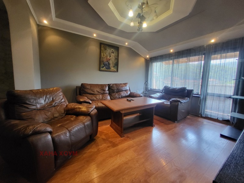 En venta  3 dormitorios región Lovech , Troyan , 123 metros cuadrados | 11219799 - imagen [2]