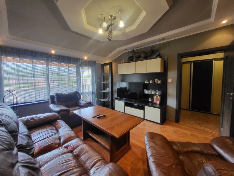En venta  3 dormitorios región Lovech , Troyan , 123 metros cuadrados | 11219799 - imagen [3]