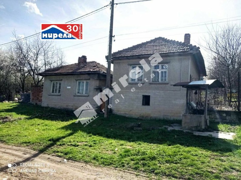 Продава  Къща област Велико Търново , с. Джулюница , 100 кв.м | 12419085