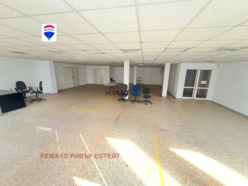 Продава ПРОМ. ПОМЕЩЕНИЕ, гр. Русе, Родина 1, снимка 4 - Производствени сгради - 53152060