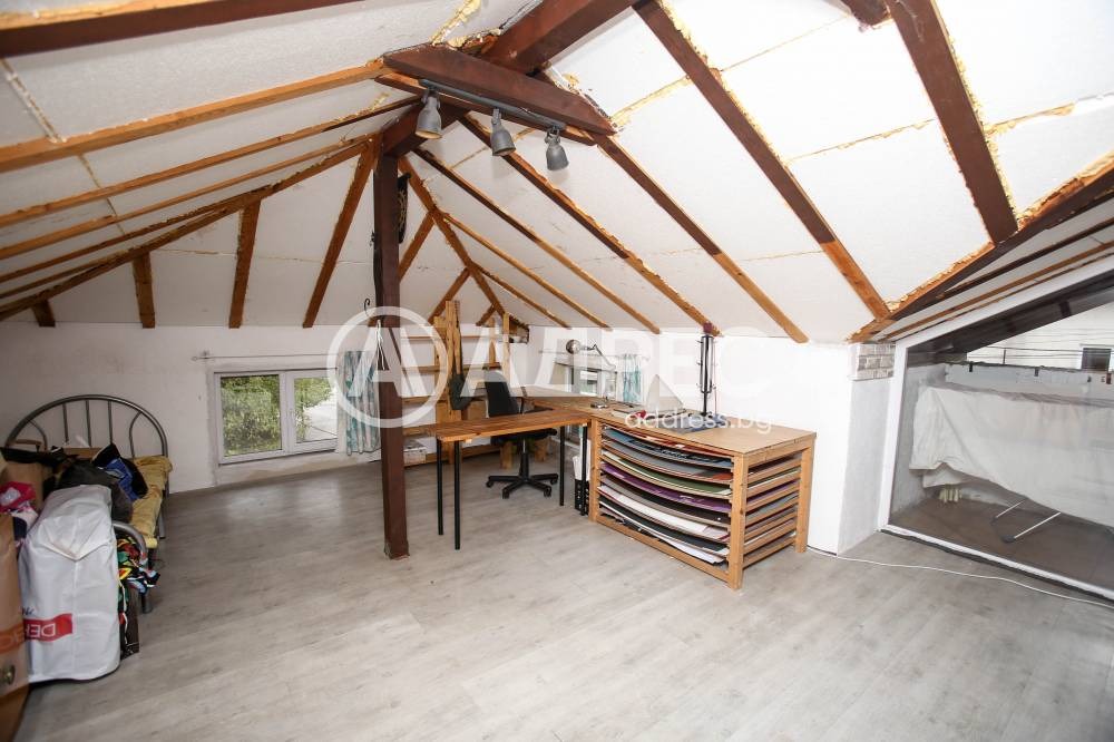 Продава КЪЩА, гр. София, Орландовци, снимка 16 - Къщи - 53519990