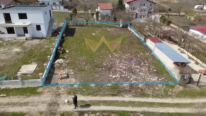 Продава ПАРЦЕЛ в град Варна, м-т Добрева чешма - 651 кв.м / 44 000 € » 86 056.52 лв., ИМОТИ ПРЕМИЕР
