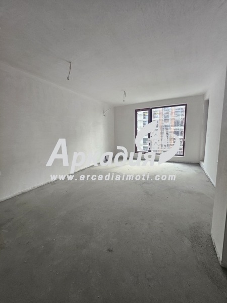 À venda  1 quarto Plovdiv , Trakiia , 82 m² | 32564354