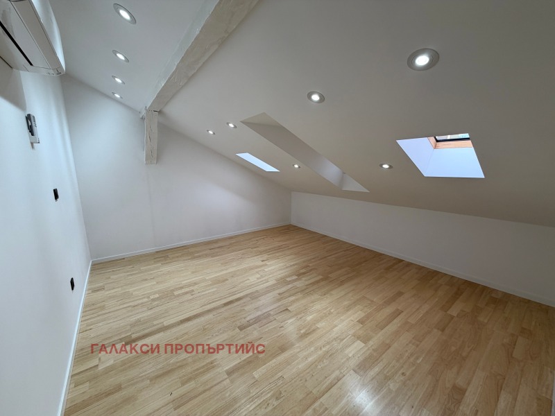 Til salgs  Maisonette Sofia , Tsentar , 183 kvm | 40150412 - bilde [12]