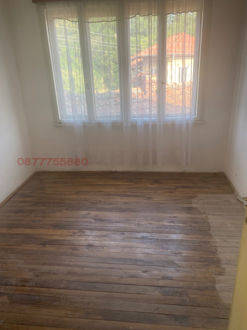 Продава КЪЩА, с. Николаево, област Плевен, снимка 6 - Къщи - 52779915