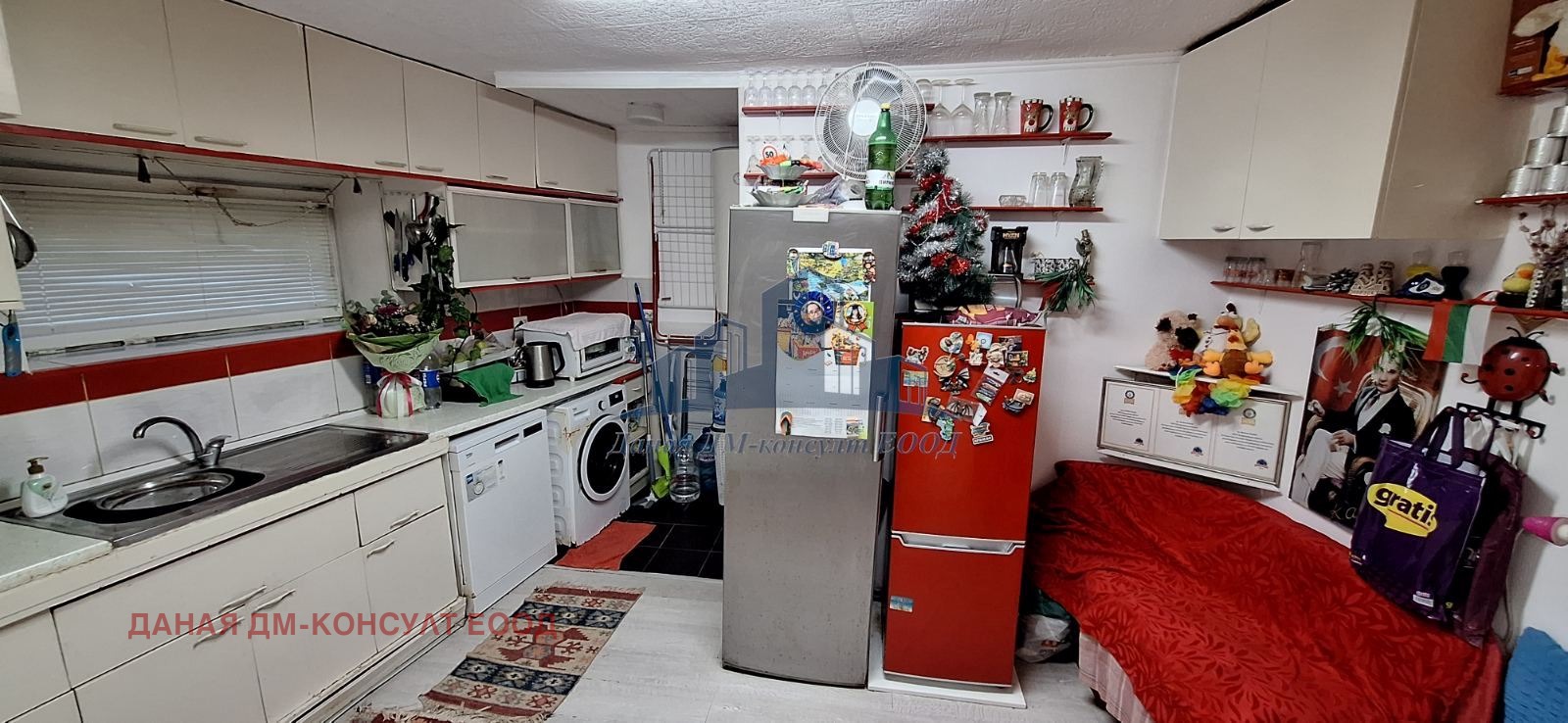 Продава КЪЩА, гр. Шумен, Център
