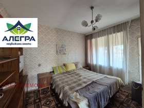 Huis verdieping Mosta na Ljutata, Pazardzjik 1