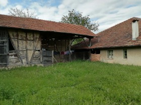Продажба на имоти в с. Плаково, област Велико Търново - изображение 7 