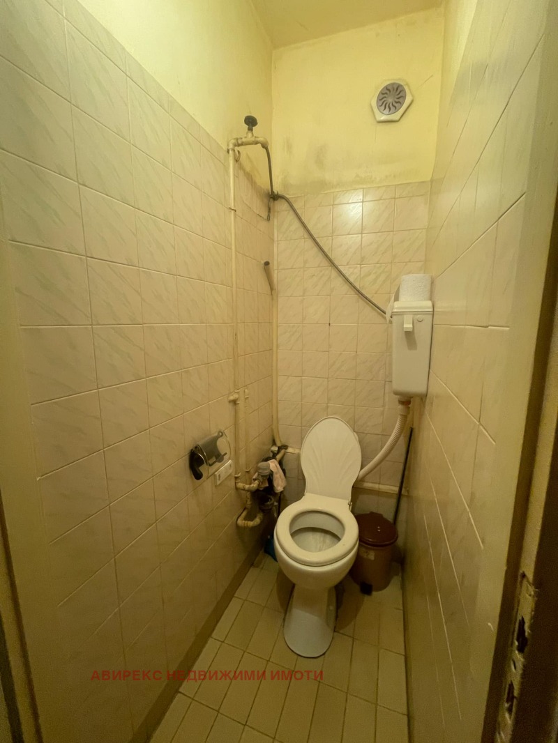 Продается  1 спальня Пловдив , Изгрев , 63 кв.м | 37614729 - изображение [7]
