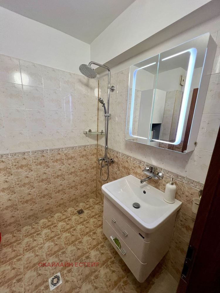 Продава 2-СТАЕН, гр. София, Банишора, снимка 2 - Апартаменти - 54122562