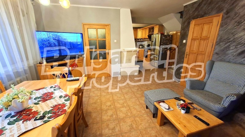 Продава КЪЩА, гр. Варна, Изгрев, снимка 8 - Къщи - 52853388