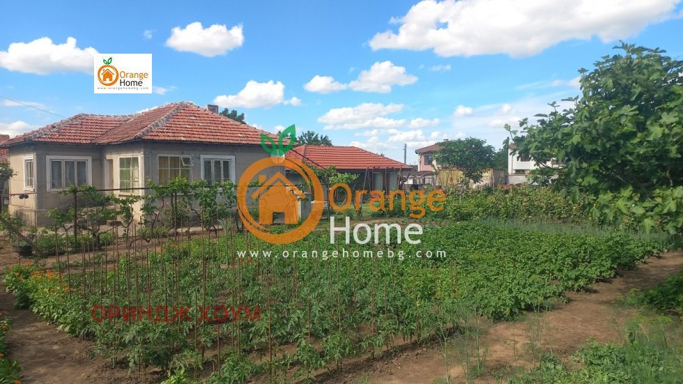 Продава КЪЩА, с. Царичино, област Добрич, снимка 3 - Къщи - 54918217