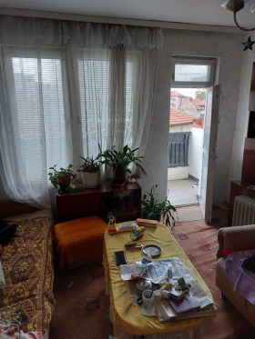 Продажба на едностайни апартаменти в град Враца — страница 2 - изображение 13 