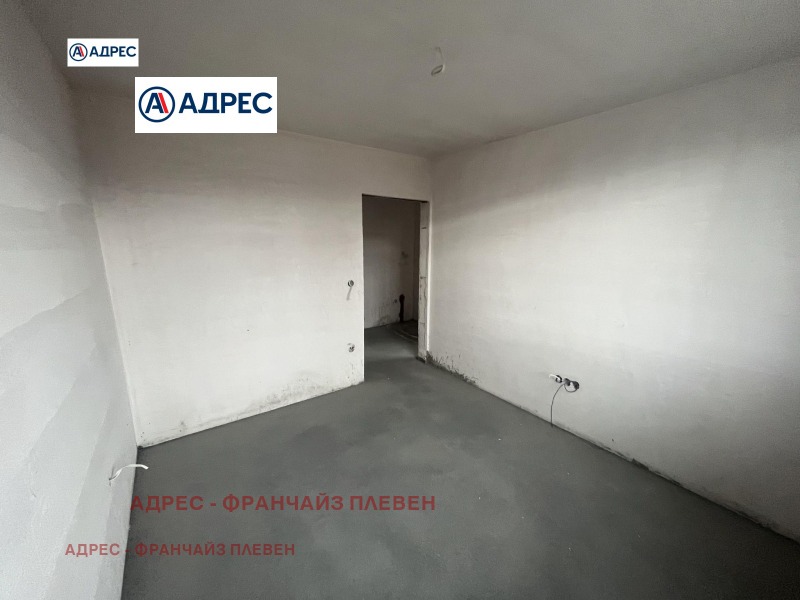 Na prodej  1 ložnice Pleven , Družba 1 , 70 m2 | 71306906 - obraz [3]