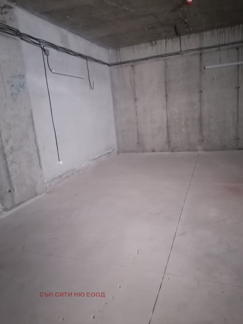 Na prodej  1 ložnice Sofia , Tolstoj , 65 m2 | 82564084 - obraz [14]