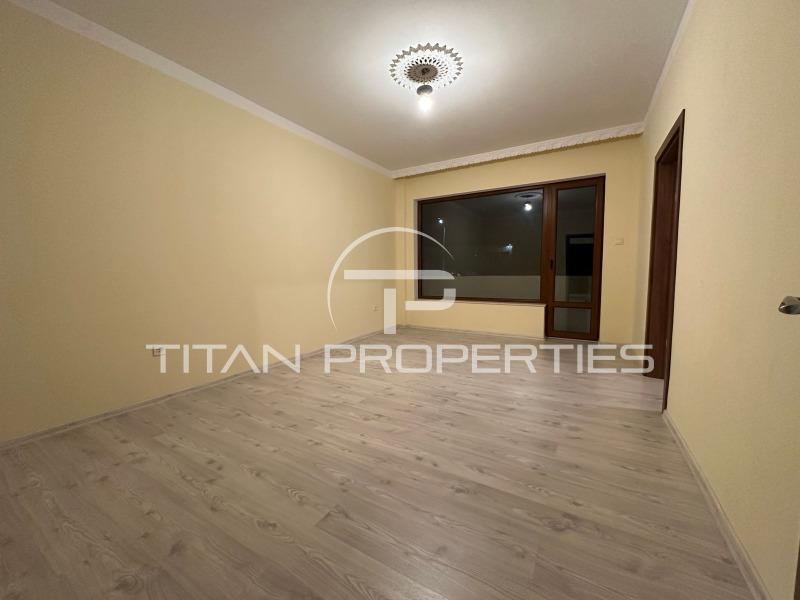 Продава  3-стаен град Пловдив , Тракия , 70 кв.м | 78906725