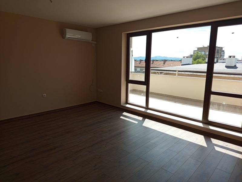 Продава 3-СТАЕН, гр. Казанлък, област Стара Загора, снимка 8 - Апартаменти - 52929009