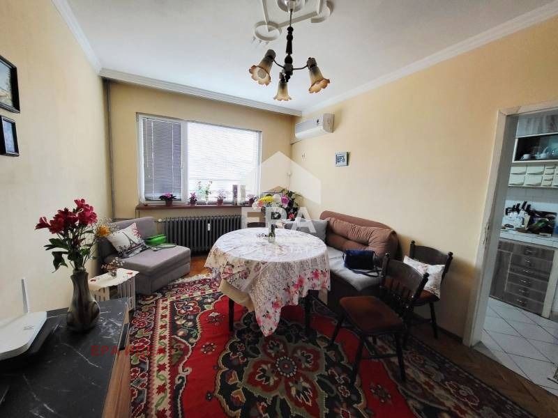 Продава 4-СТАЕН, гр. Плевен, Широк център, снимка 2 - Апартаменти - 54354562