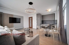 Продава  Многостаен, град София