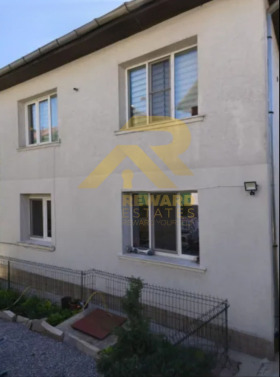 Piano della casa Klepalo, Pernik 7