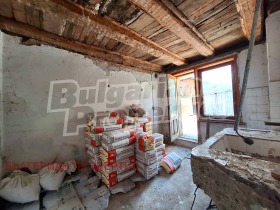 Hus Dolno Draglishte, region Blagoevgrad 15