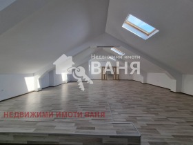 Продажба на имоти в гр. Карлово, област Пловдив — страница 9 - изображение 4 