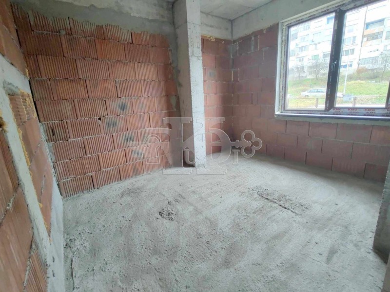 Продава 2-СТАЕН, гр. Добрич, Балик, снимка 3 - Aпартаменти - 48209093