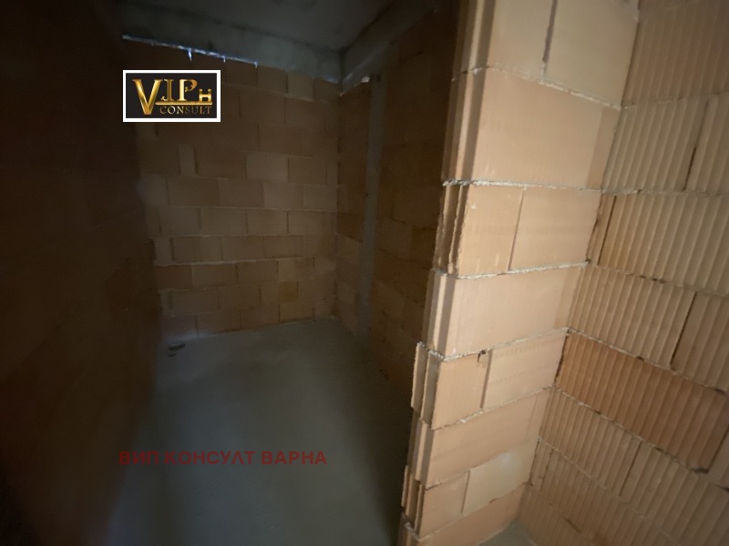 Продава ОФИС, гр. Варна, Погреби, снимка 2 - Офиси - 53108820