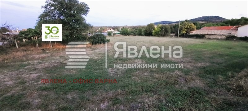 Продава КЪЩА, с. Габърница, област Варна, снимка 7 - Къщи - 54385040