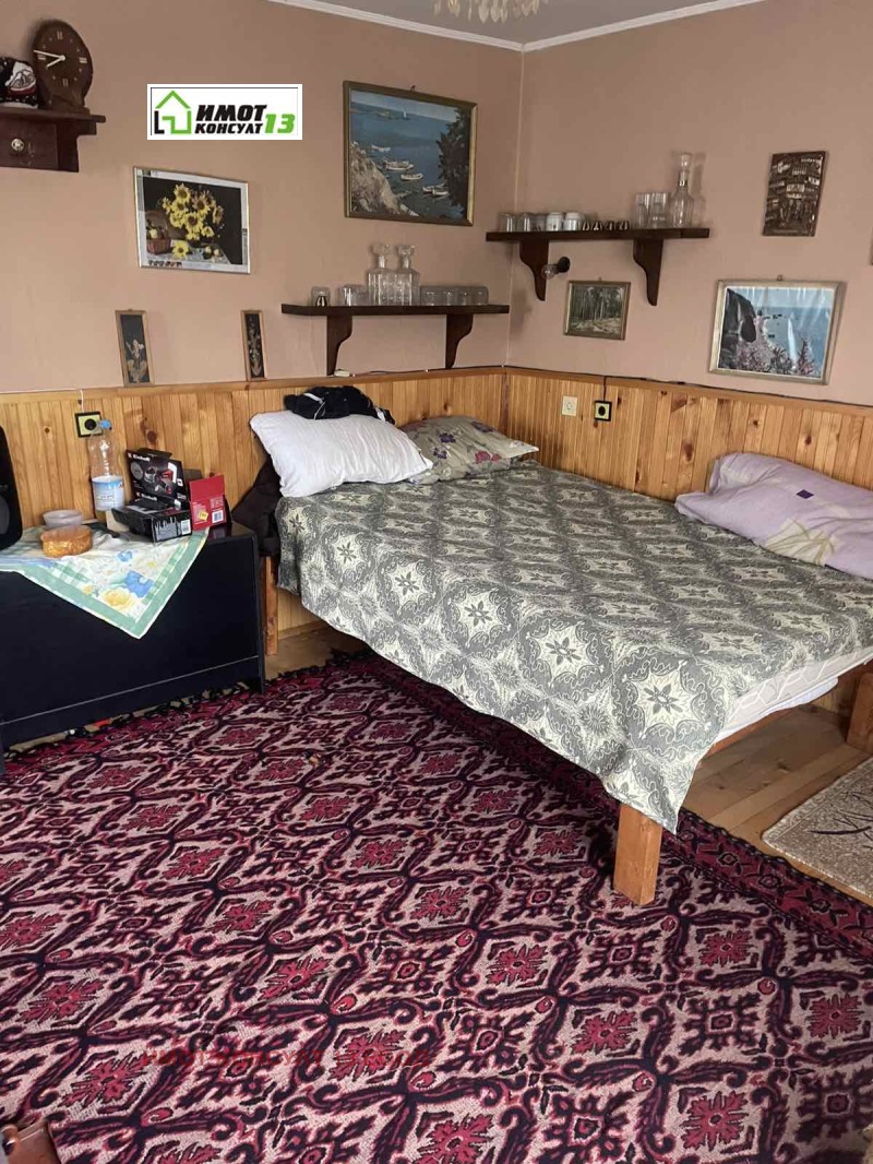 Продава ВИЛА, гр. Плевен, м-т Мъртва долина, снимка 6 - Вили - 52366129