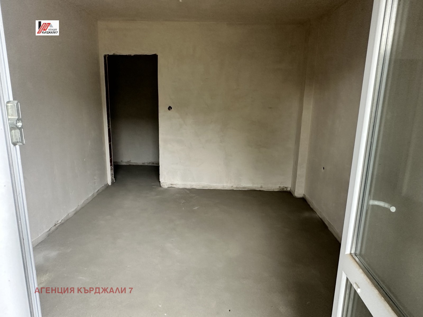 Продава 3-СТАЕН, гр. Кърджали, Център, снимка 8 - Апартаменти - 54447466