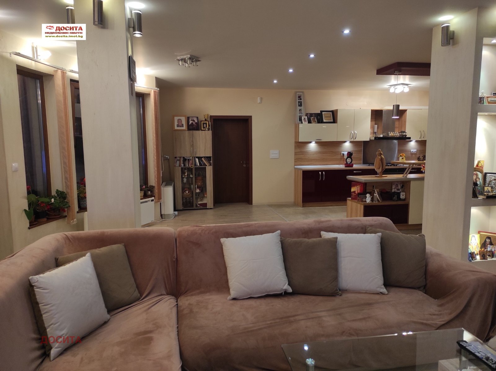 Продава КЪЩА, гр. Стара Загора, Железник - център, снимка 2 - Къщи - 54068808