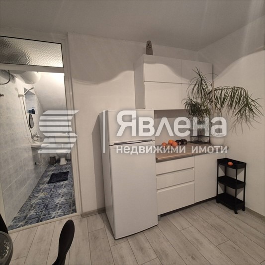 Продава 1-СТАЕН, гр. Варна, ВИНС-Червен площад