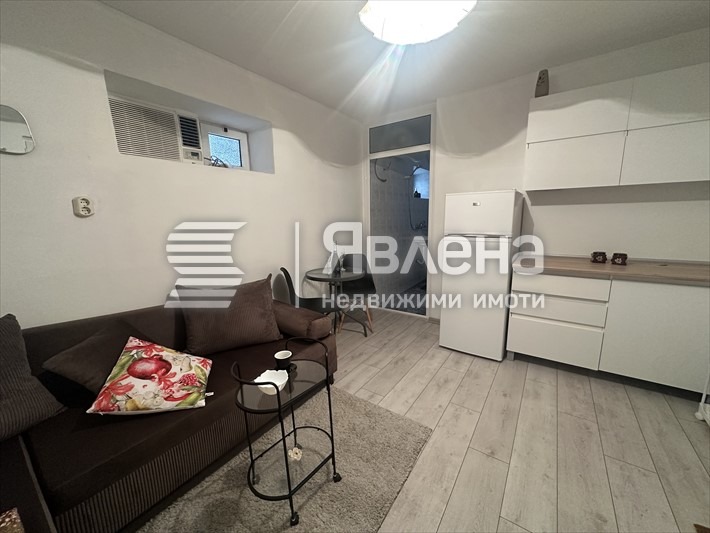 Продава 1-СТАЕН, гр. Варна, ВИНС-Червен площад, снимка 4 - Апартаменти - 55106819
