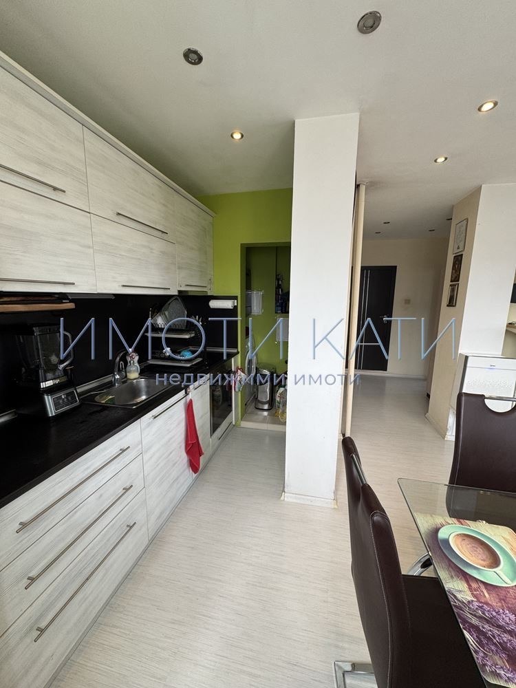 De vânzare  1 dormitor Pernic , Dimova mahala , 60 mp | 38404159 - imagine [5]