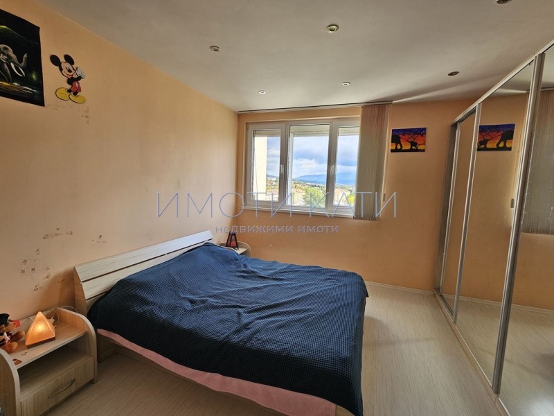 De vânzare  1 dormitor Pernic , Dimova mahala , 60 mp | 38404159 - imagine [11]